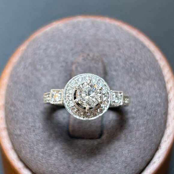18K White Gold Natural Diamond Engagement Ring Halo Design Filigree Shoulders Ri - Picture 3 of 16